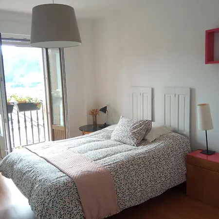 Vivienda Con Luz Y Vistas *